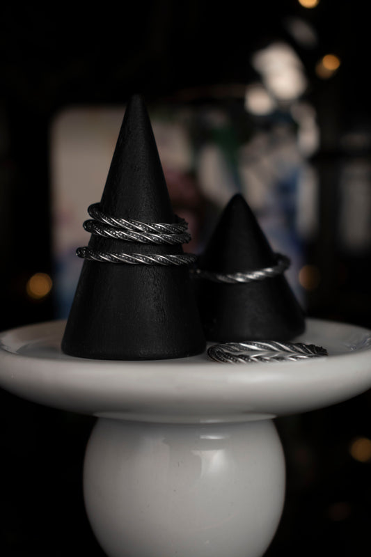 EKRJ1027 Sterling Silver Patterned Twist Ring