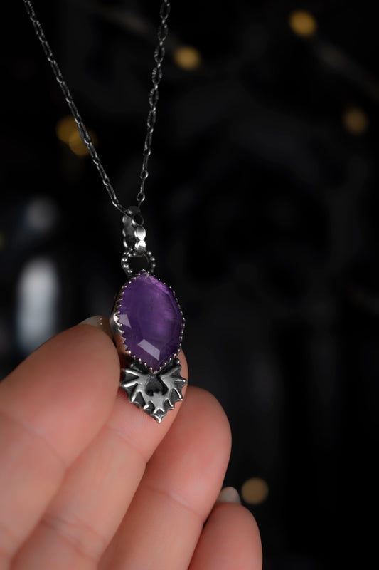 EKRJ1083 Handmade Mystic Bat Amethyst Necklace