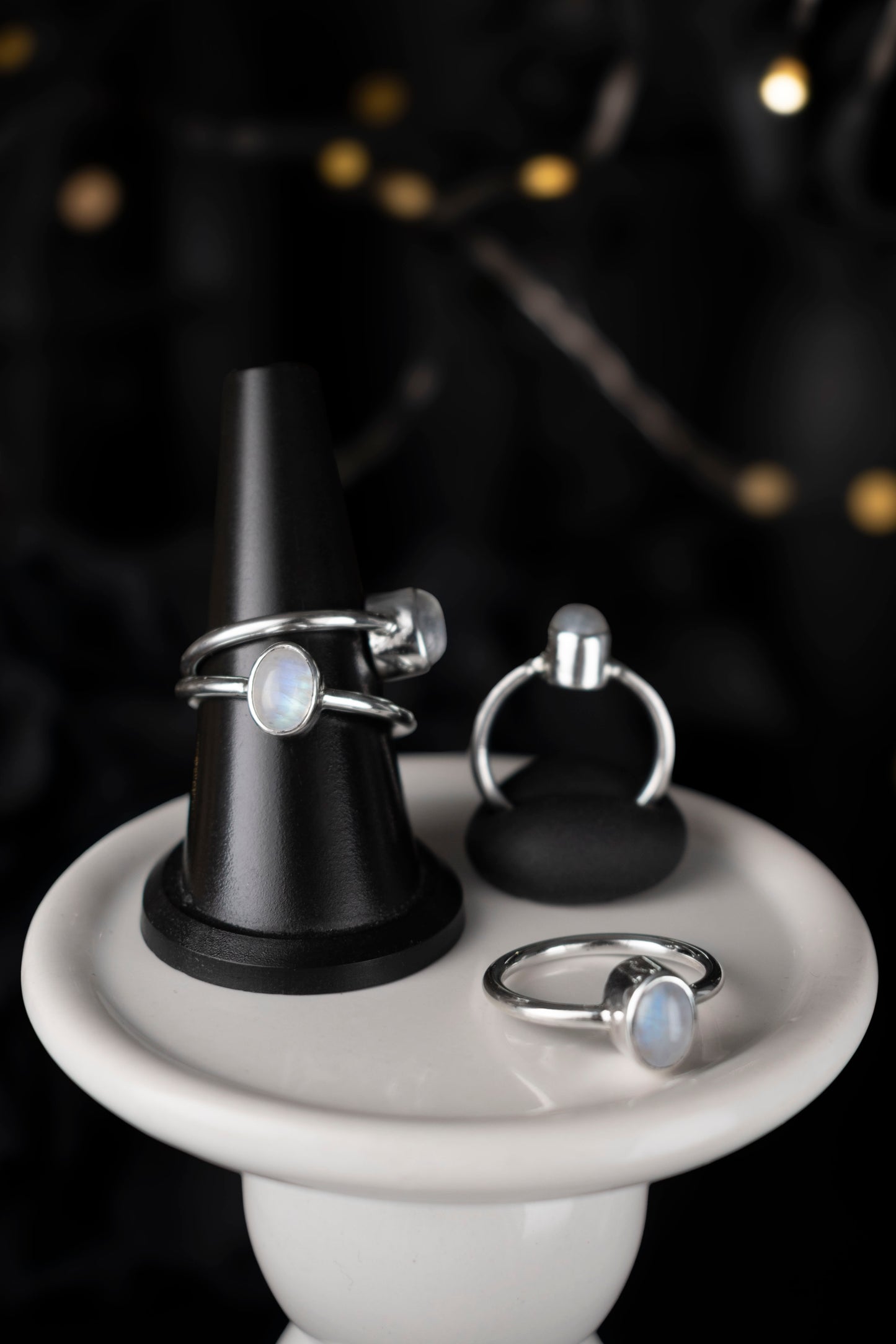 EKRJ1116 Handmade Rainbow Moonstone Sterling Silver Ring