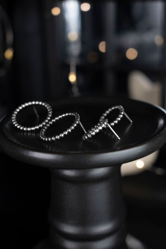 EKRJ583 Silver Beaded Band Silver Unique Earrings