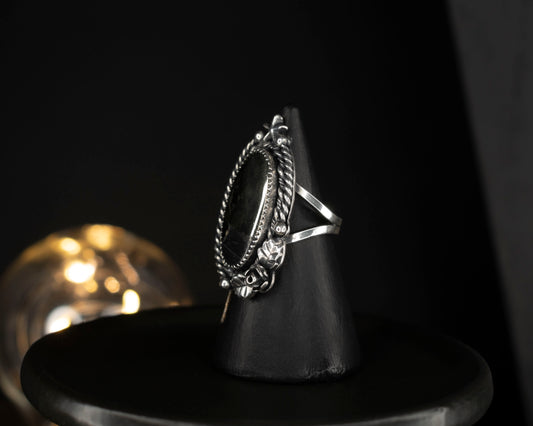 EKRJ744 Size_5.5 Apache Gold Pyrite One-of-a-kind Silver Ring