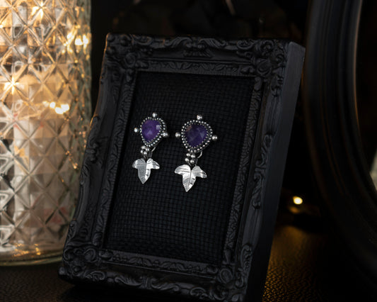 EKRJ758_Rose Cut Heart Shape Natural Amethyst One-of-a-kind Silver Earrings