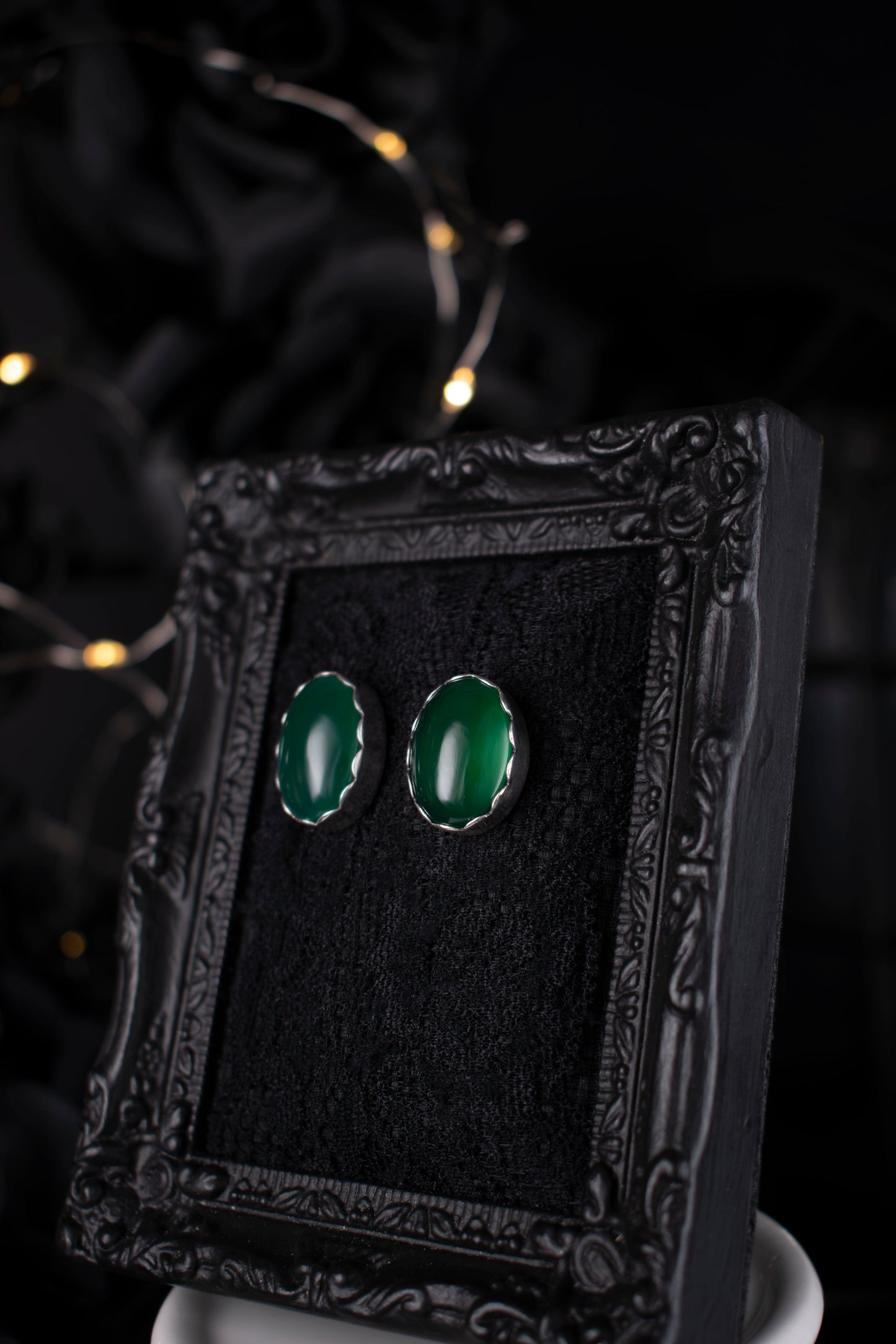 EKRJ1113 Handmade Oval Green Jade Studs Silver Earrings