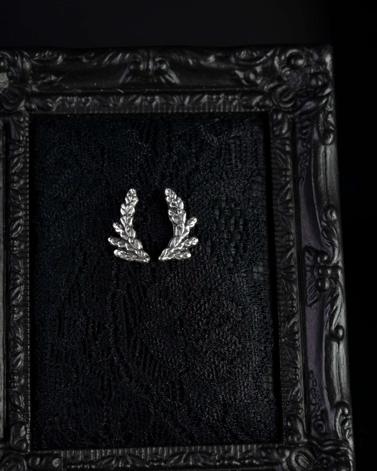 EKRJ837 Little Cedar Handmade Silver Earrings