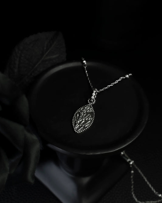 EKRJ841 Cedar Handmade Silver Necklace