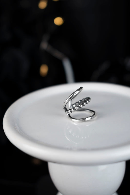 EKRJ1097 Hammered & Beaded Triple Band Silver Ear Cuff