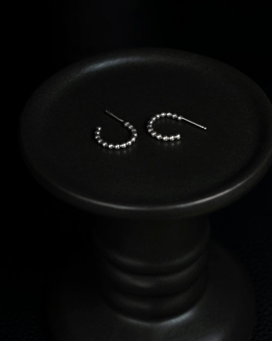 EKRJ861 2mm Beaded Band Hoop Earrings