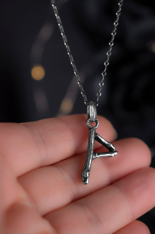 EKRJ891 Wunjo Viking Runes Silver Necklace