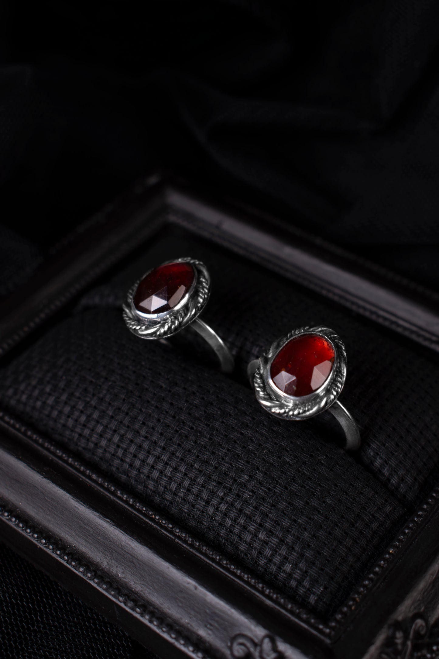 EKRJ905_Hessonite Garnet Silver Rings