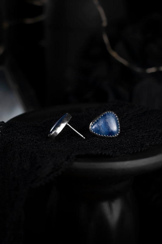 EKRJ921 Kyanite Sterling Silver Earrings