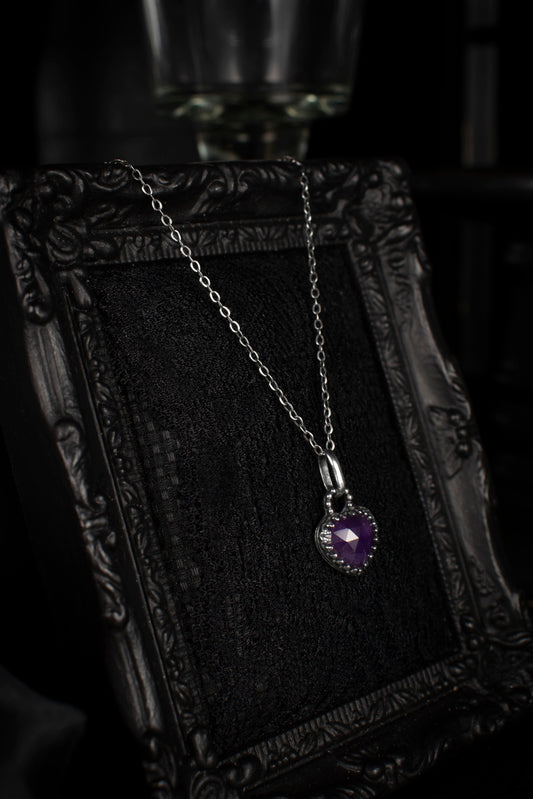 EKRJ947 Heart Amethyst Silver Necklace