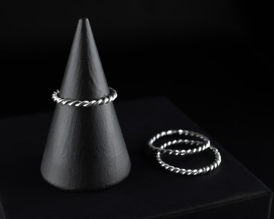 EKRJ501_ All Size_Minimalist Twisted Stack Handmade Silver Ring