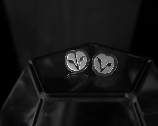 EKRJ706 Barn Owl Face Sterling Silver Earrings