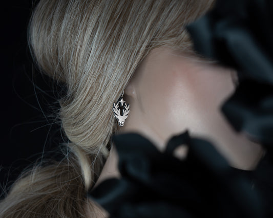 EKRJ742_Mystical Deer & Northern Star Silver Earrings