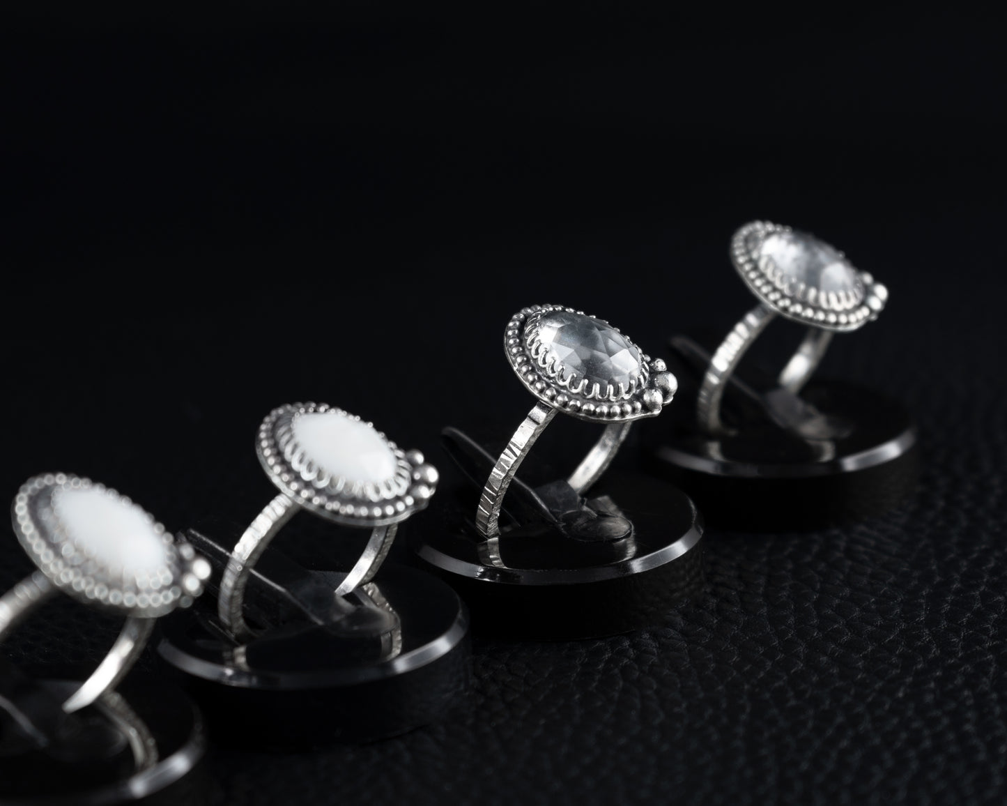 EKRJ529_Size5.5 Natural Clear Quartz Silver Ring