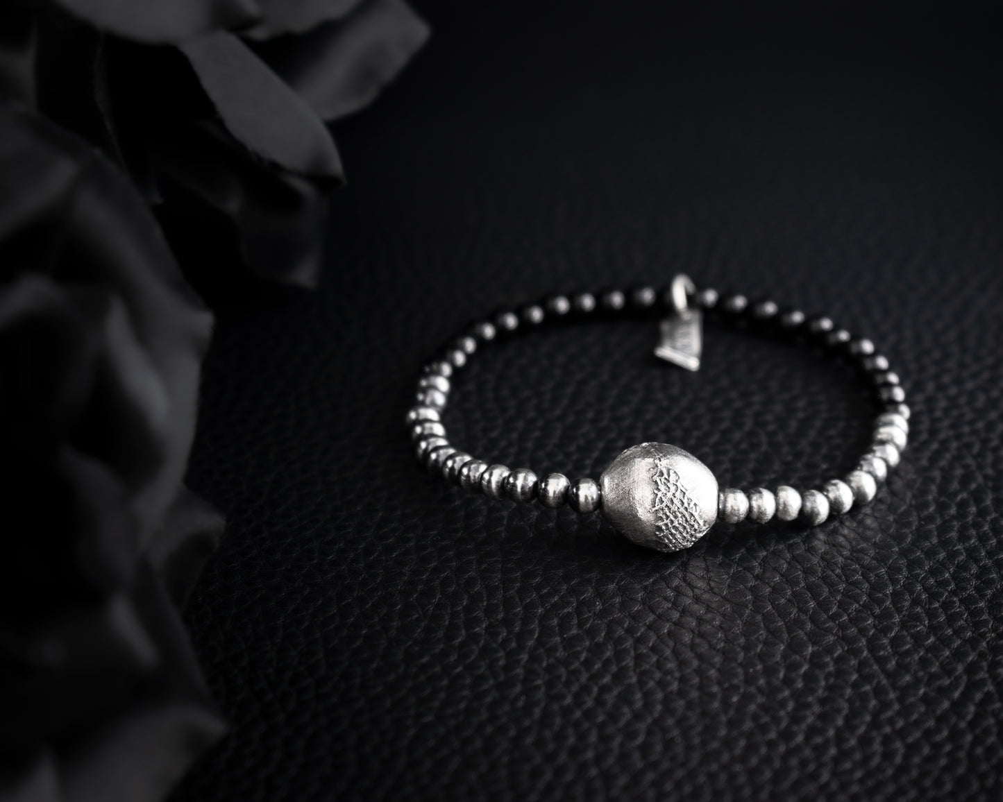 EKRJ542 Black Onyx Silver Bracelet