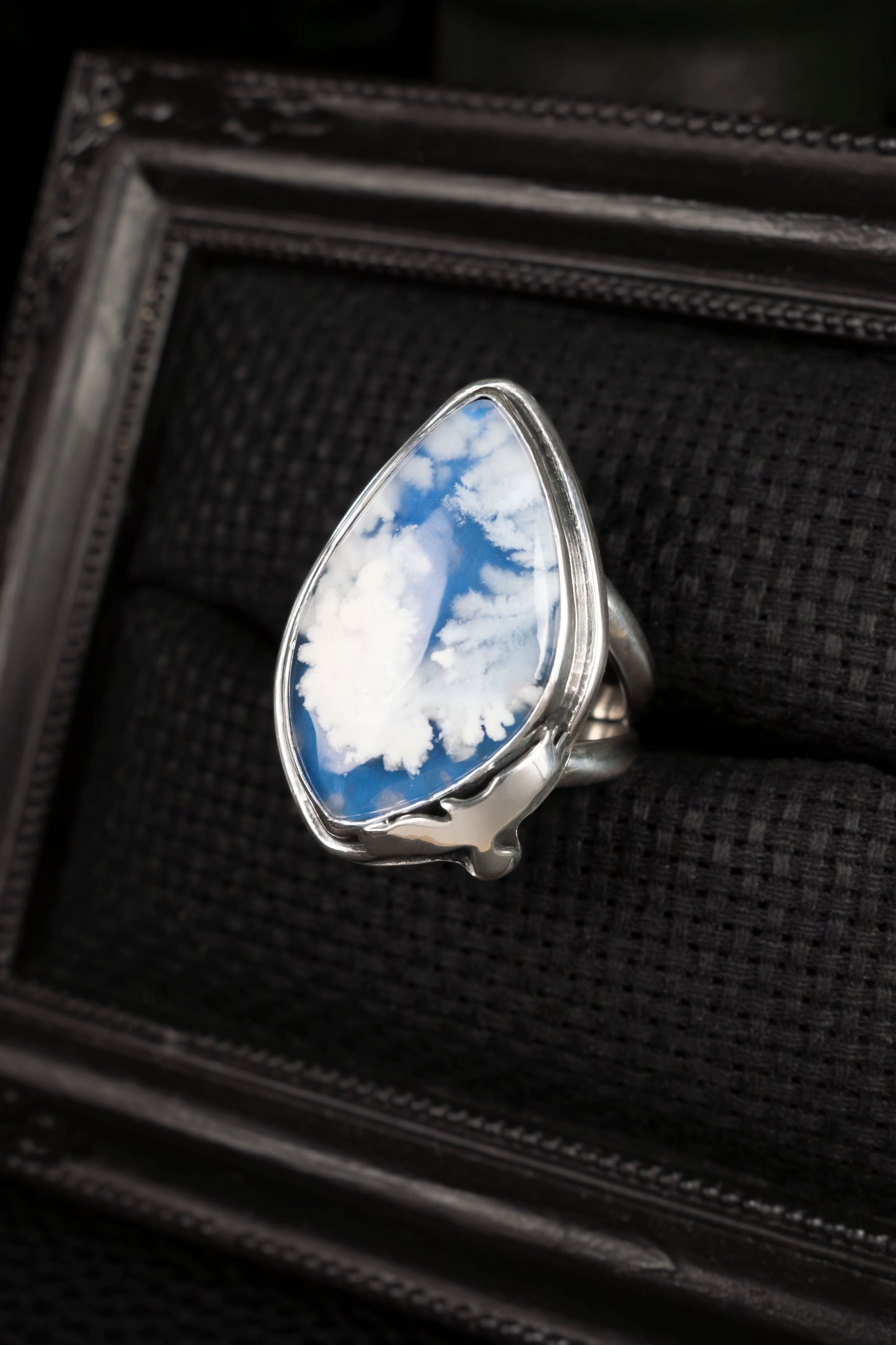 EKRJ1056 Heavenly Blue Sky Plume Agate One-of-a-kind Statement Silver Ring Size 8