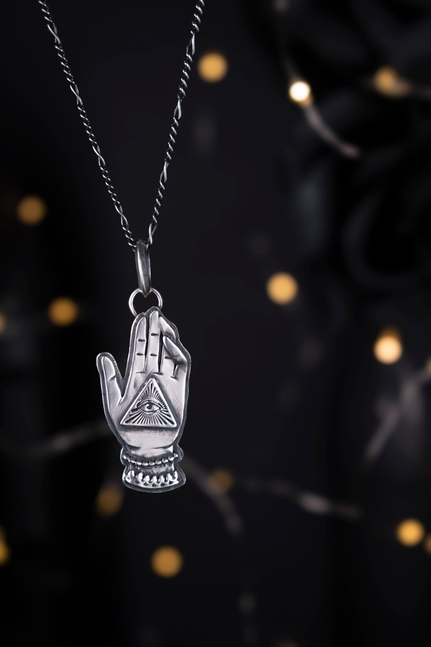 EKRJ1072  All-Seeing Hand Silver Necklace