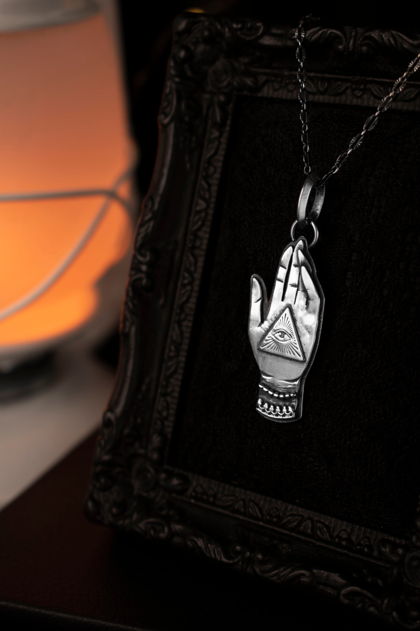 EKRJ1072  All-Seeing Hand Silver Necklace