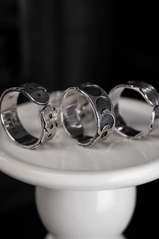 EKRJ1076 Handmade Sterling Silver Moon Phases Adjustable Ring | Textured Silver Band | Unique Silversmith Jewelry