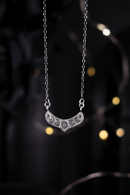 EKRJ1078  Handmade Sterling Silver Moon Phases Necklace