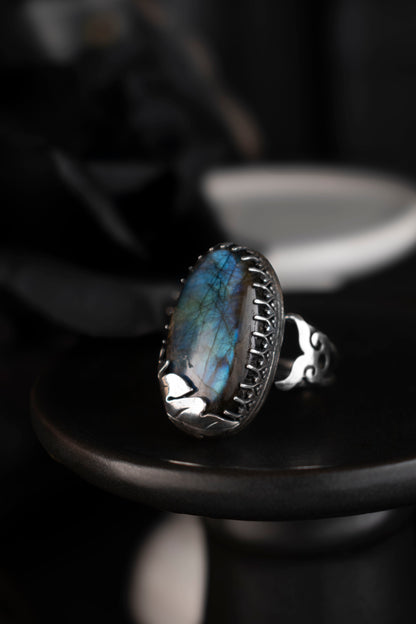 EKRJ1088 EKRJ Handmade Moonlit Leaf Labradorite Ring