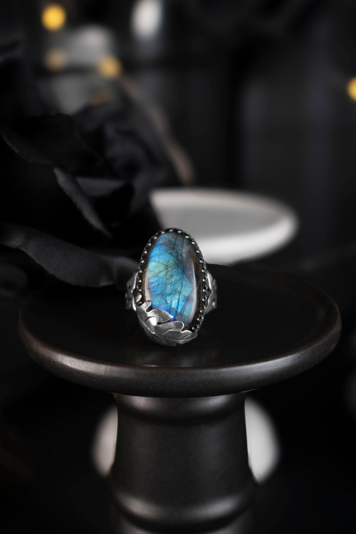 EKRJ1088 EKRJ Handmade Moonlit Leaf Labradorite Ring