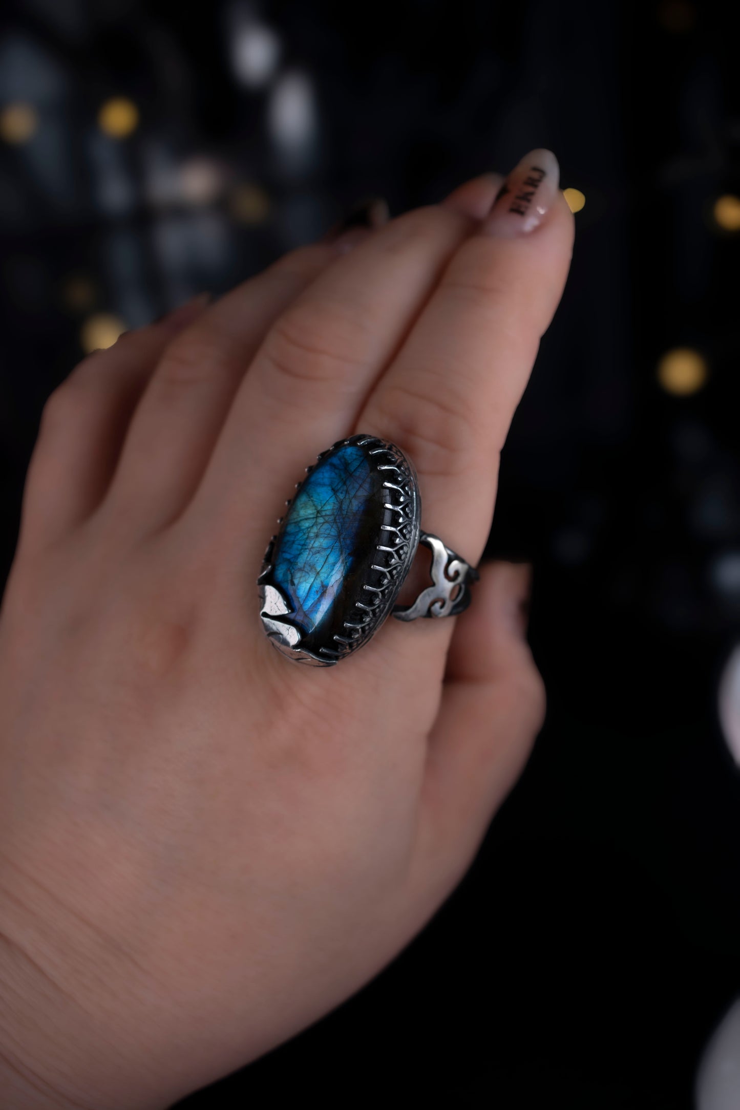 EKRJ1088 EKRJ Handmade Moonlit Leaf Labradorite Ring