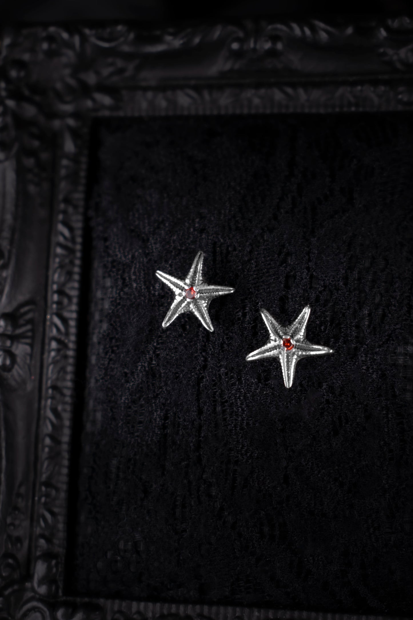 EKRJ1133 Handmade Sterling Silver Starfish Stud Earrings with Red Garnet Cubic Zirconia