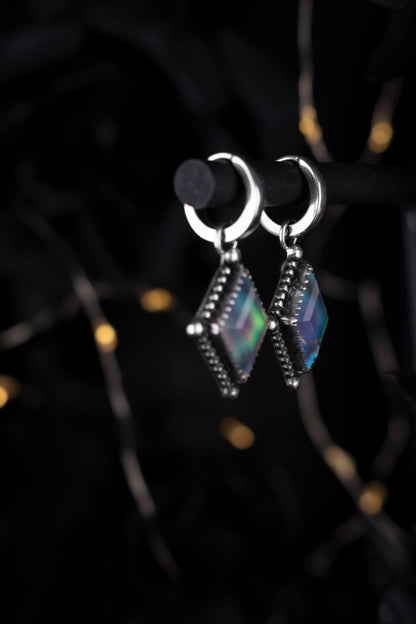 EKRJ1170 Handmade Aurora Opal Diamond-Shaped Silver Earrings