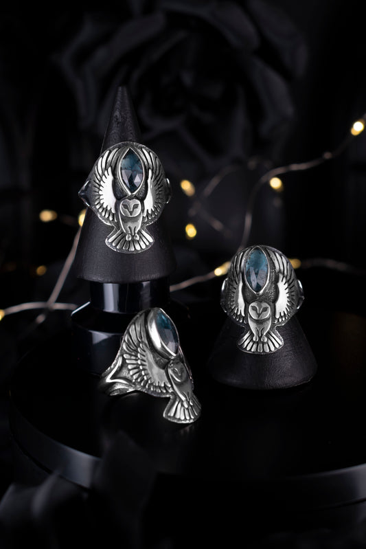 EKRJ1182 EKRJ Handmade Sterling Silver Barn Owl Ring with Teal Moss Kyanite