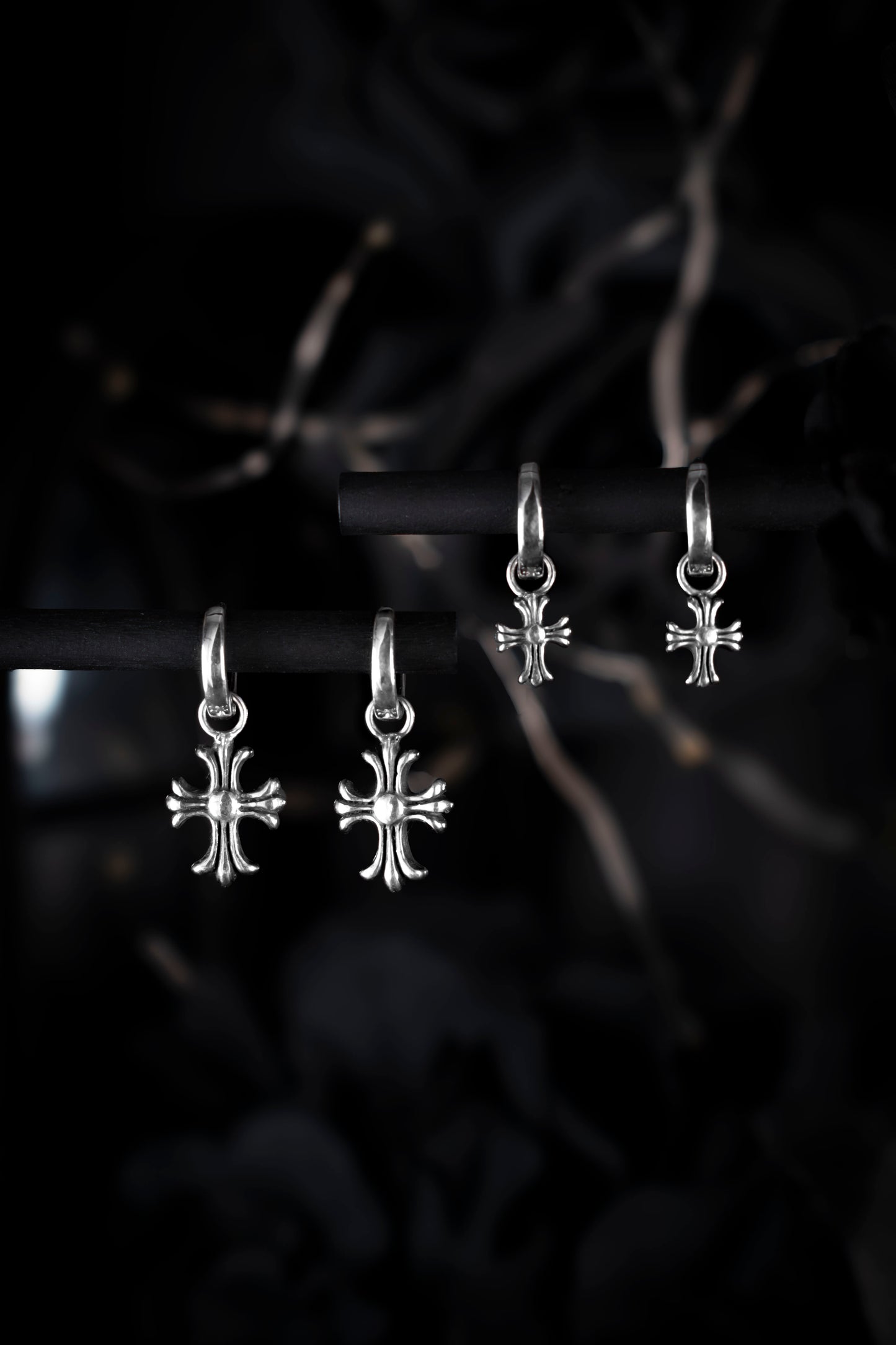 EKRJ1186 Gothic Flos Cross Hoop Dangle Sterling Silver Earrings