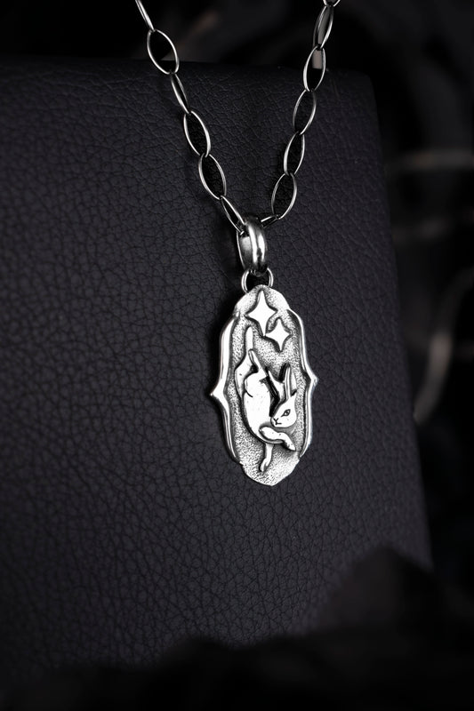 EKRJ1190 Handmade Sterling Silver Rabbit & Stars Charm Necklace