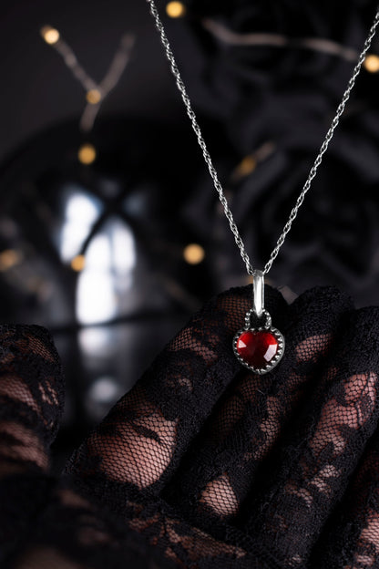 EKRJ1213 Handcrafted EKRJ Handmade Sterling Silver Hessonite Garnet Heart Pendant Necklace