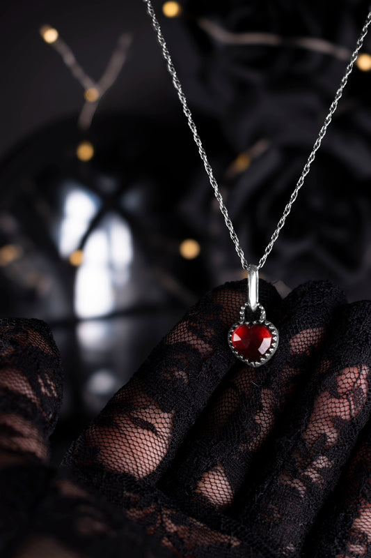 EKRJ1213 Handcrafted EKRJ Handmade Sterling Silver Hessonite Garnet Heart Pendant Necklace