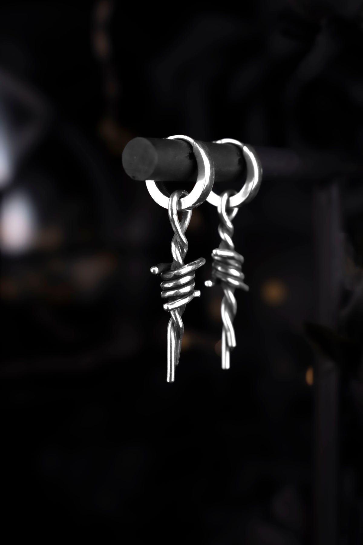 EKRJ1233 Handmade Sterling Silver Barbed Wire Dangle Earrings