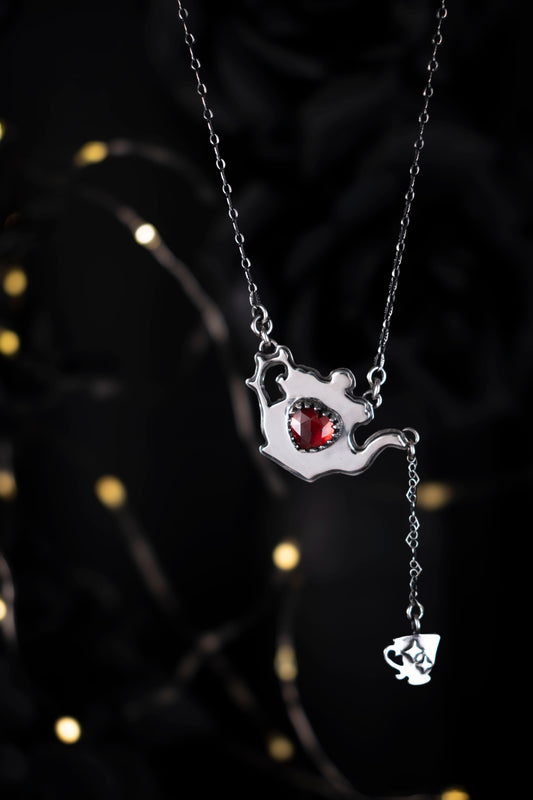 EKRJ1106 EKRJ Handmade Mozambique Red Garnet Teapot Silver Necklace