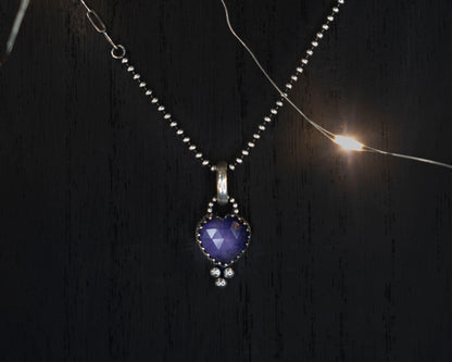 EKRJ753  Rose Cut Heart Shape Natural Amethyst One-of-a-kind Silver Necklace