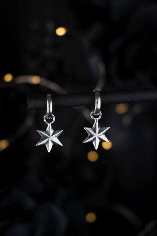 EKRJ1102 Silver 6-Point Star Huggie Earrings
