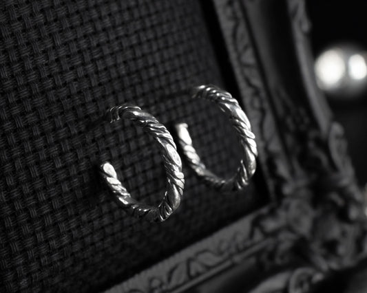 EKRJ771 Sterling Silver C Hoop Earrings