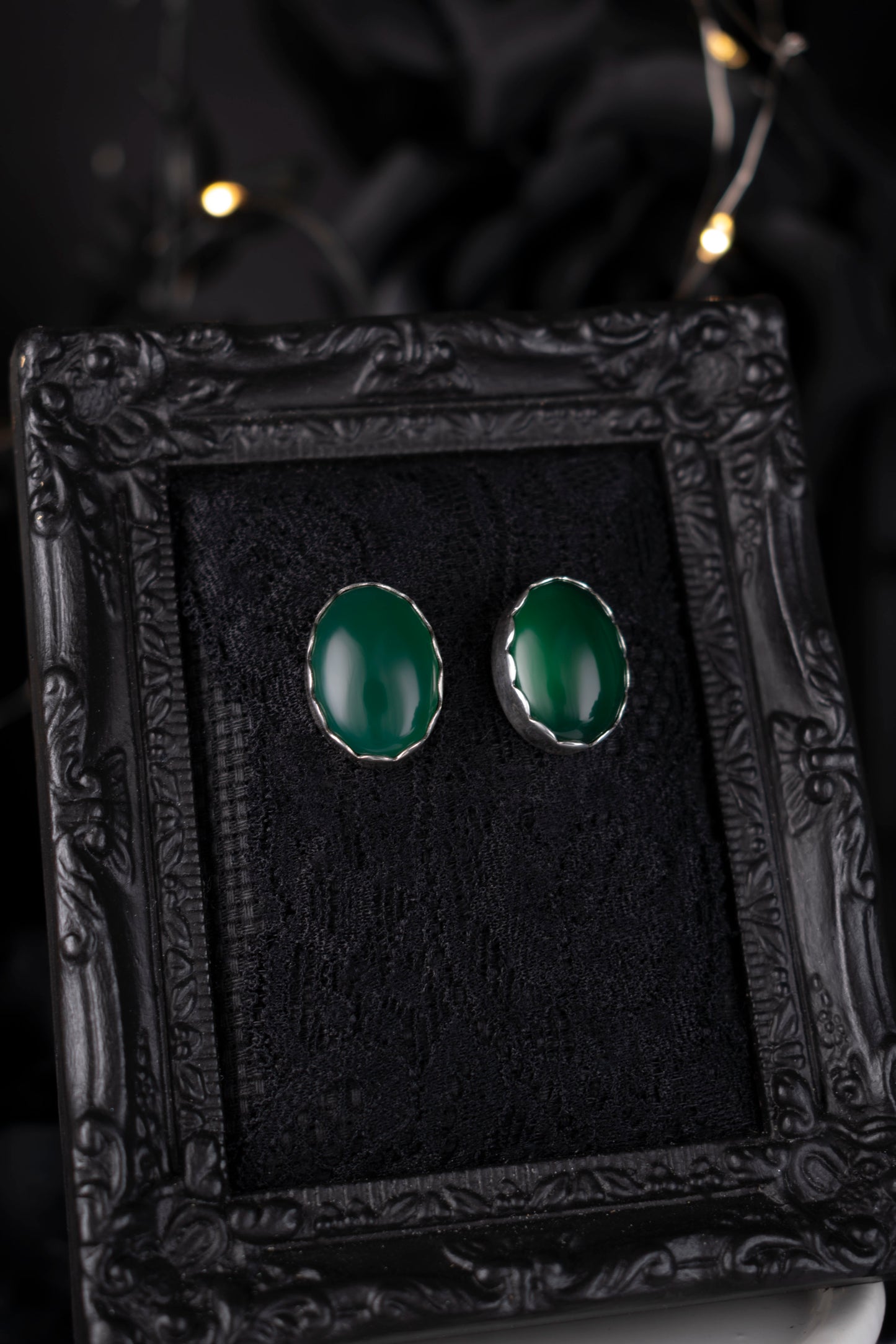EKRJ1113 Handmade Oval Green Jade Studs Silver Earrings