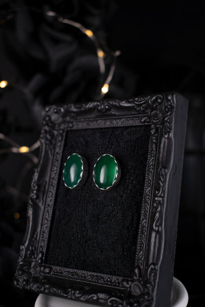 EKRJ1113 Handmade Oval Green Jade Studs Silver Earrings