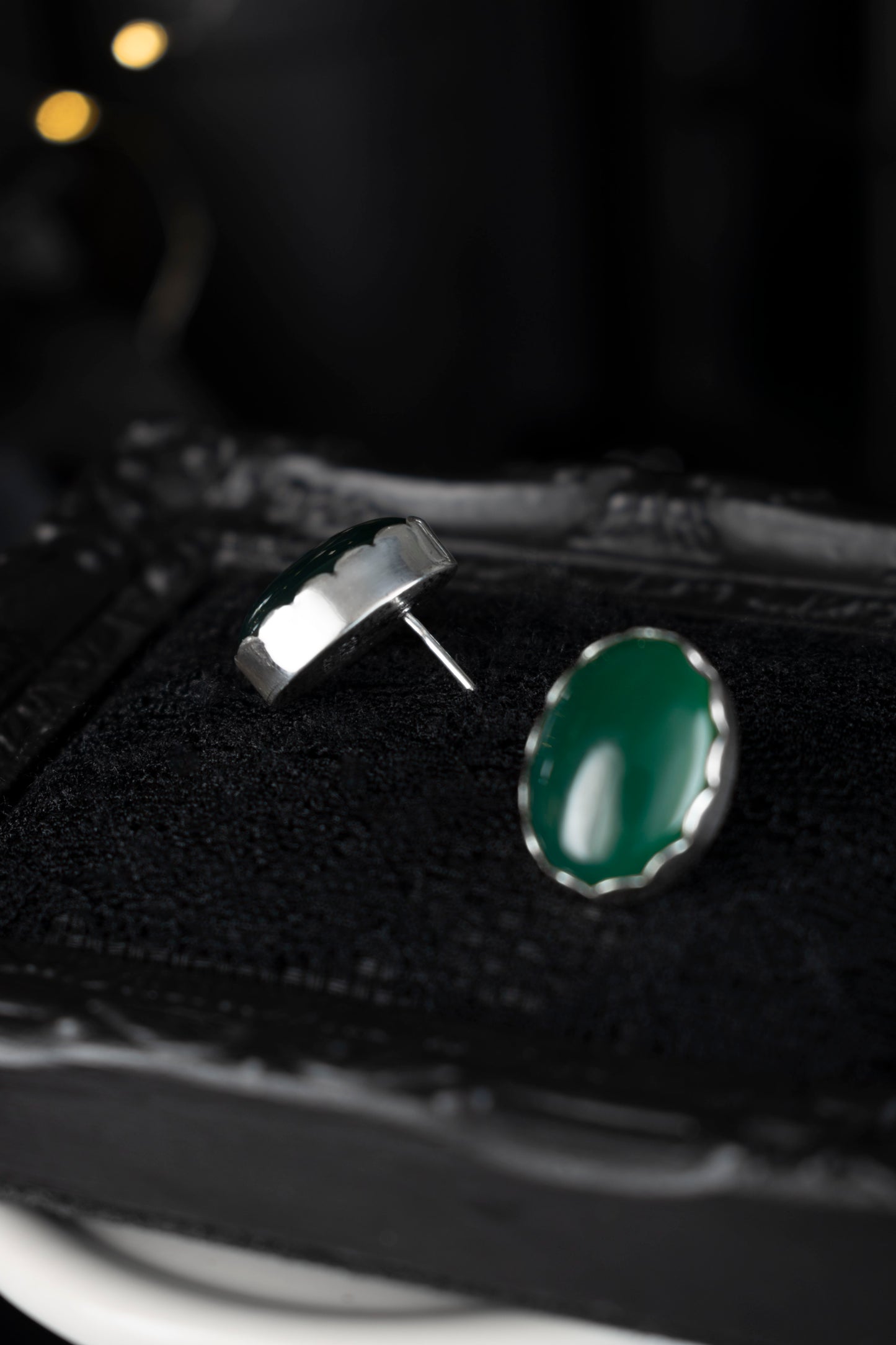 EKRJ1113 Handmade Oval Green Jade Studs Silver Earrings