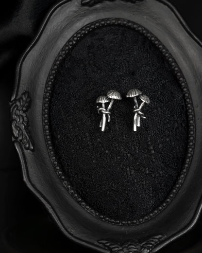 EKRJ854 Fairy Inkcap Mushroom Motif Handmade Silver Earrings