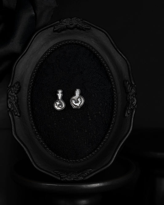EKRJ855 Magic Potion Bottle Stud Silver Earrings