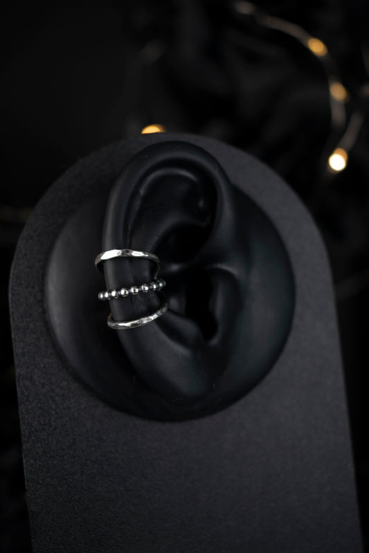 EKRJ1097 Hammered & Beaded Triple Band Silver Ear Cuff