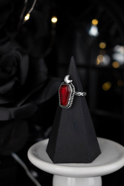 EKRJ1079 EKRJ Handmade Gothic Garnet Coffin Ring