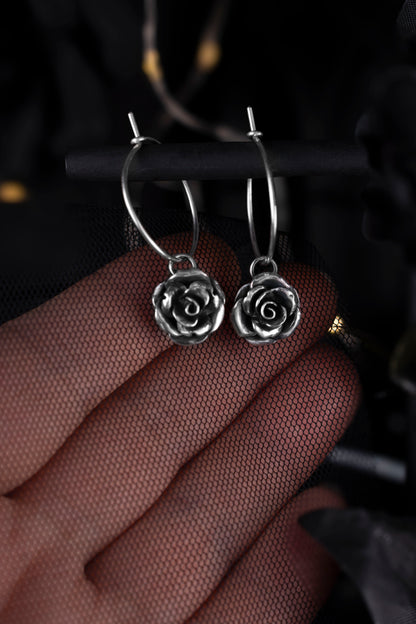 EKRJ925 Small Blooming Rose(11mm) Sterling Silver Hoop Earrings
