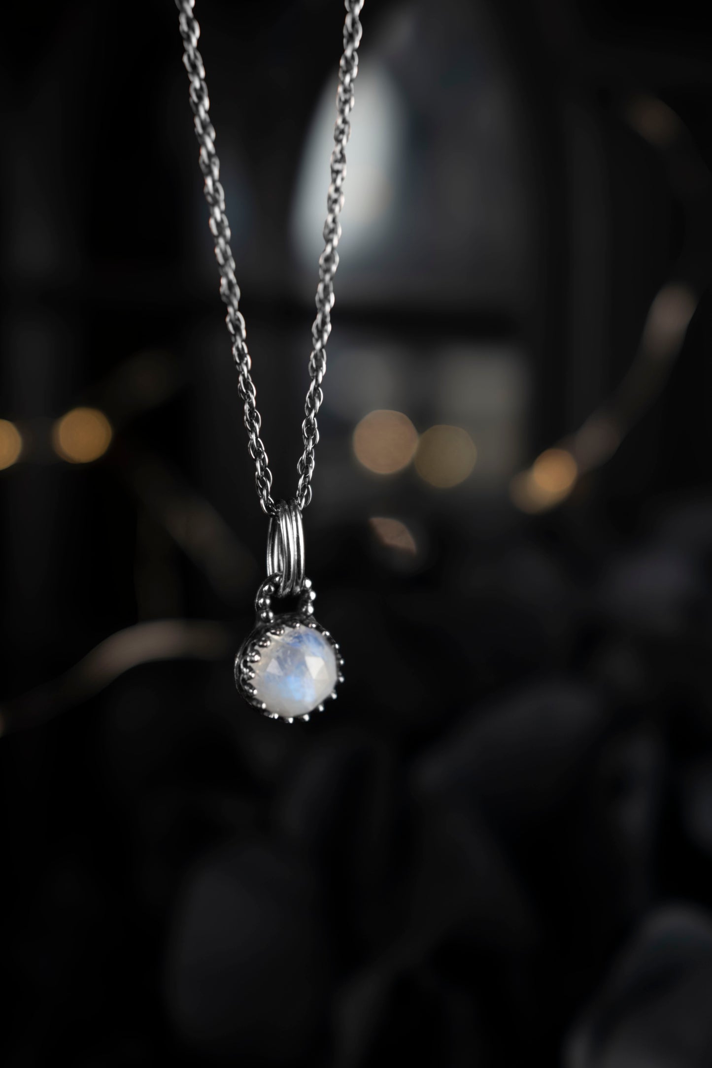 EKRJ954 Moonstone Silver Necklace