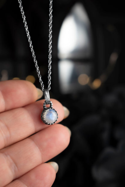 EKRJ954 Moonstone Silver Necklace